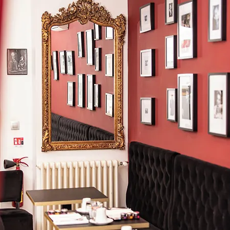 Churchill Centre 2* Bordeaux