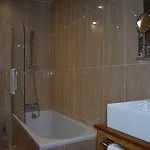 Churchill Centre 2* Bordeaux