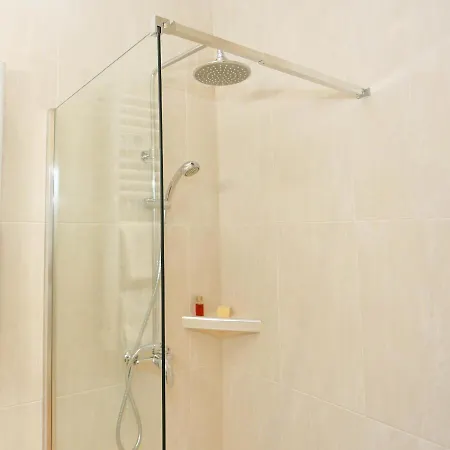 Otel Churchill Centre