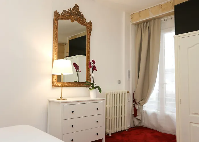 Churchill Centre 2* Bordeaux