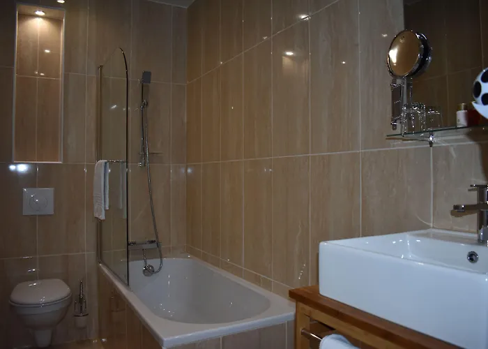 Churchill Centre 2* Bordeaux