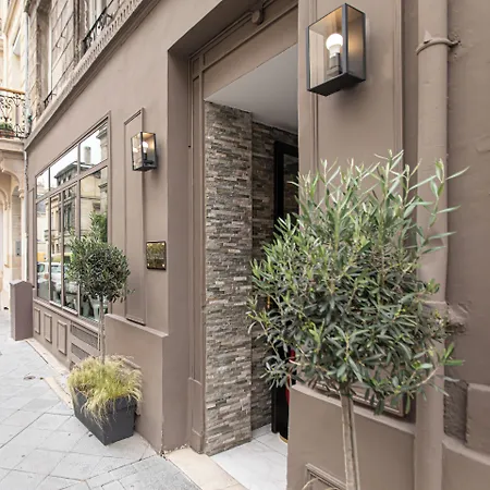 Hotel Churchill Centre 2*