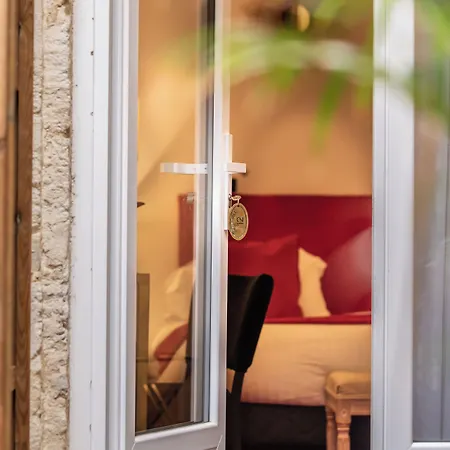 Hotel Churchill Centre 2*