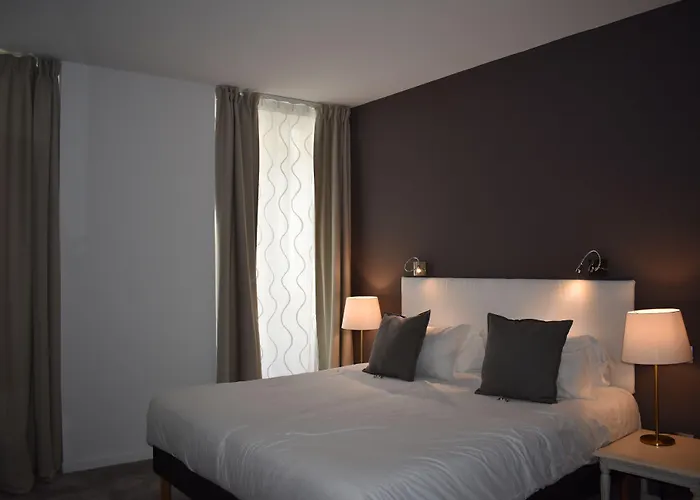 Churchill Centre Otel