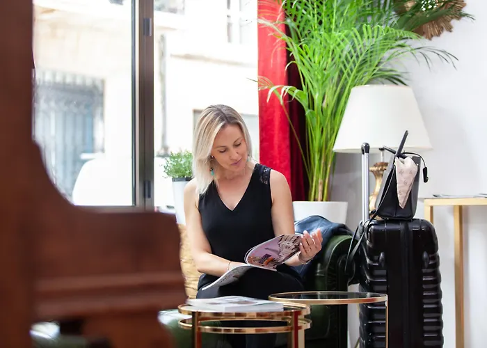 Churchill Centre Otel