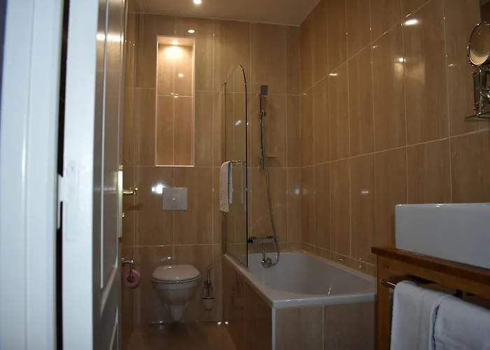 Otel Churchill Centre Bordeaux